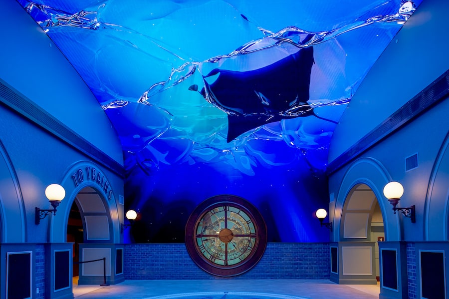 lobby of St. Louis Aquarium at Union Station