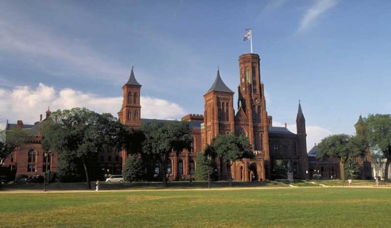 smithsonian institution