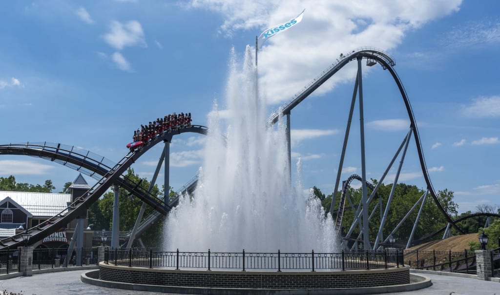 Chocolatetown_KISSES FOUNTAIN AND COASTER