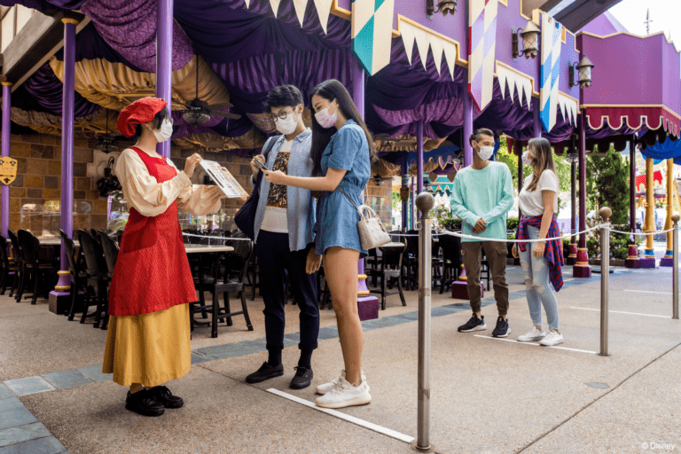 hong kong disneyland reopening