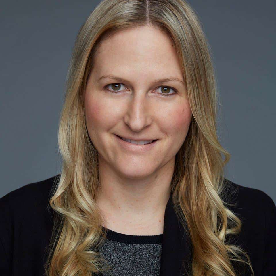 Jenefer Brown headshot blooloop theme park influencer list 2020