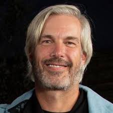 Ken Bretschneider headshot blooloop theme park influencer
