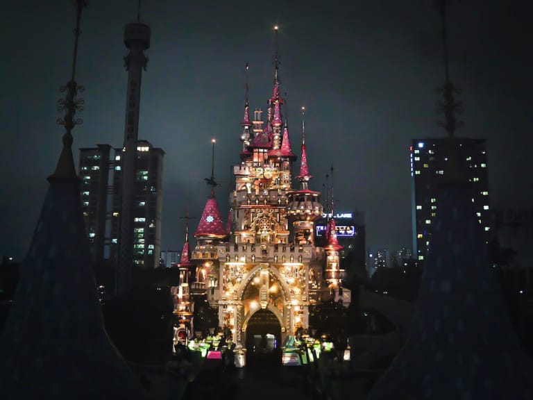 Lotte World Magic Castle_show