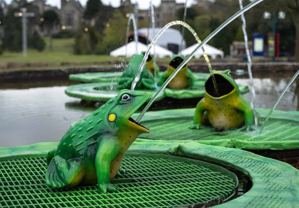 Alton Towers Leap Frog fountain close-up, daytime