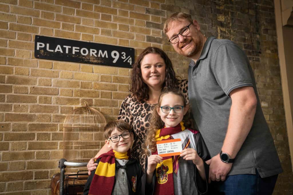 harry potter platform tour UK stations