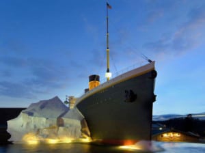 titanic pigeon forge iceberg