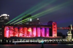 80000 ton silo projection mapping Barco