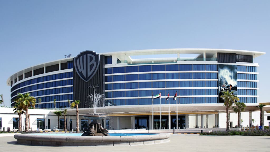 warner bros hotel abu dhabi