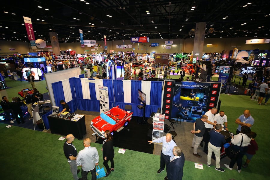 Show Floor IAAPA Expo 2021