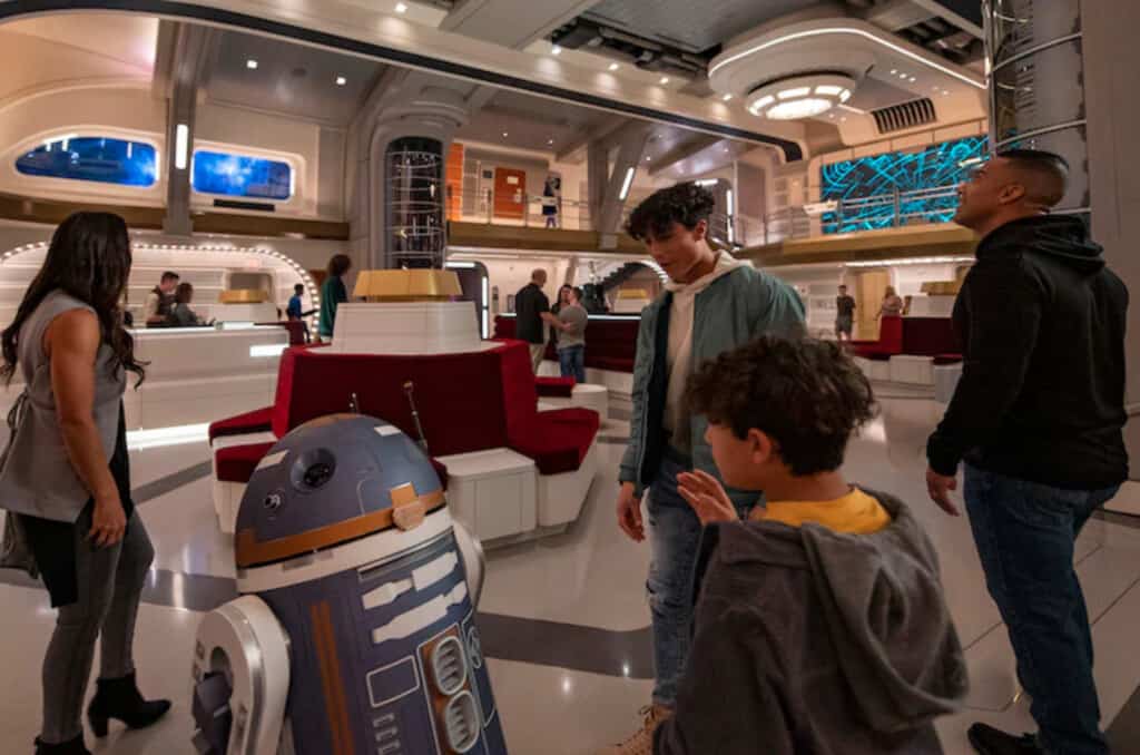 star wars galactic starcruiser disney hotel experience