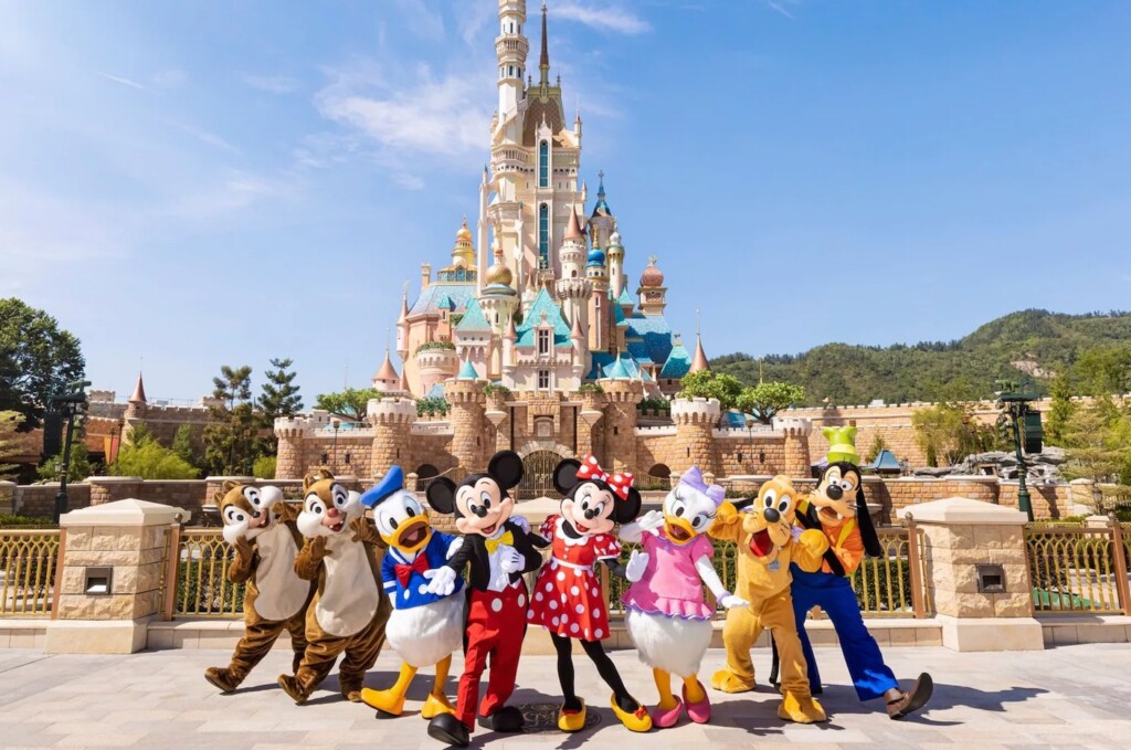 hong kong disneyland reopening