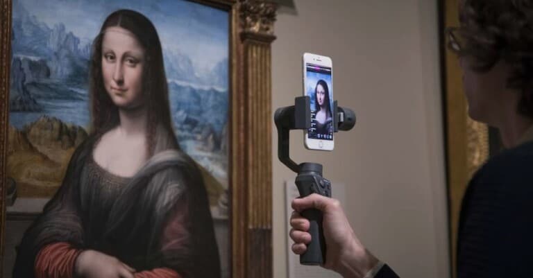 Filming for social media at the Prado