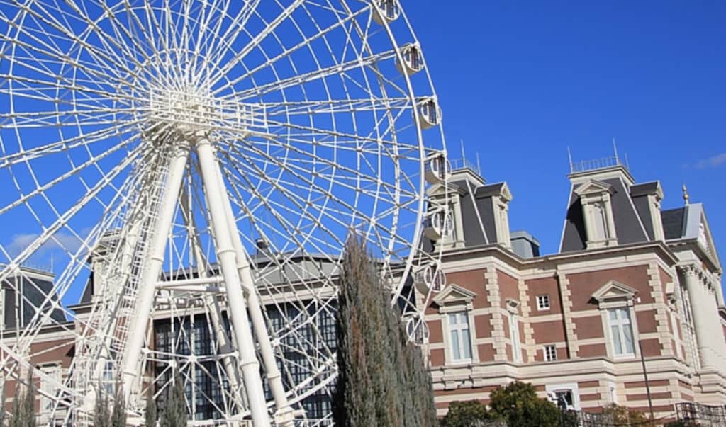 huis ten bosch