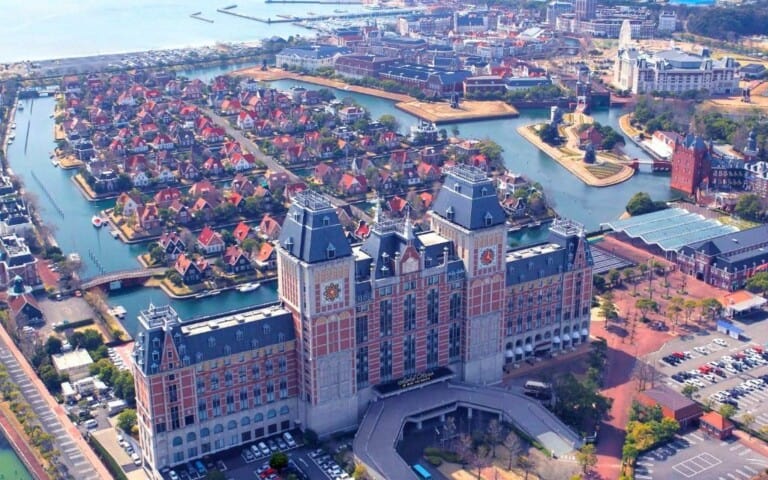 huis ten bosch