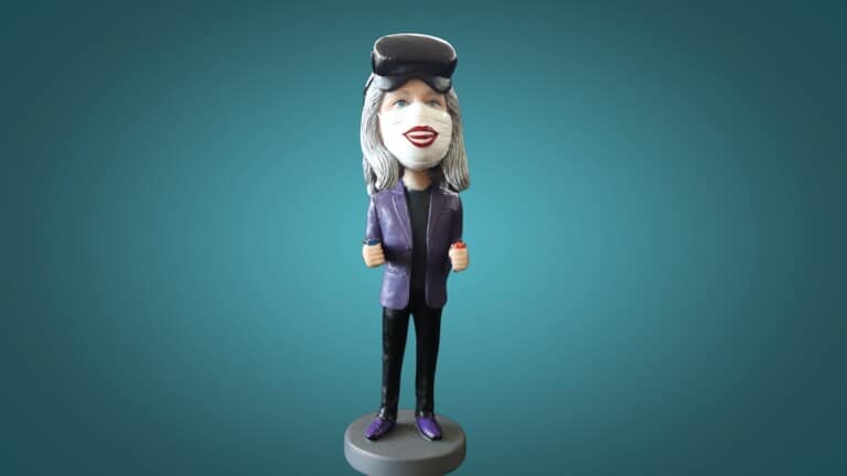 VR Bobble award statue