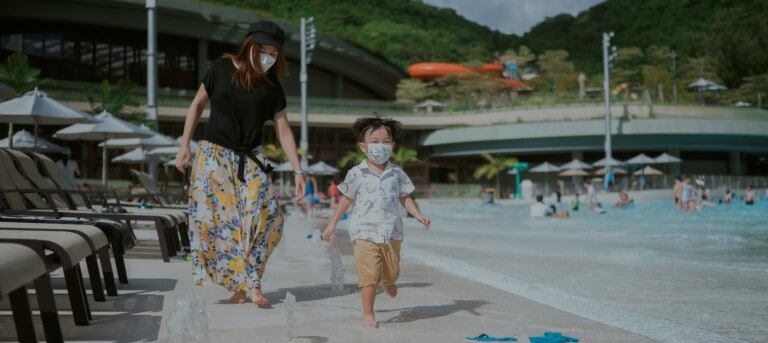 Water World Stella and son Pok Pok