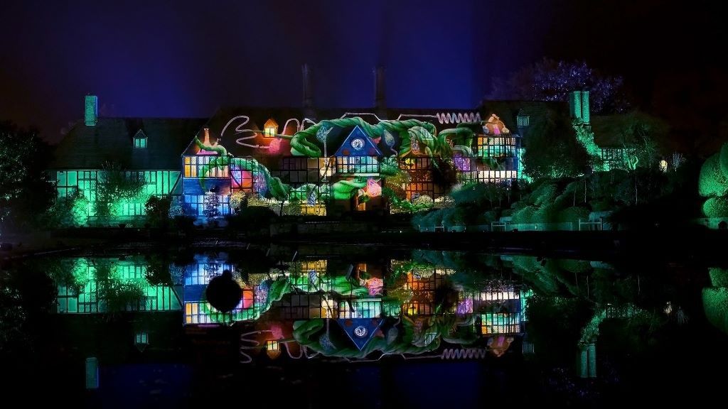 Framestore maps animations for RHS Garden Wisley blooloop