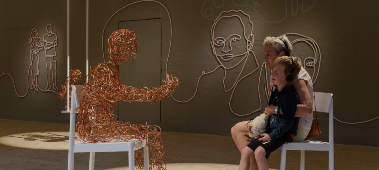 copper sculpture at FLUGT