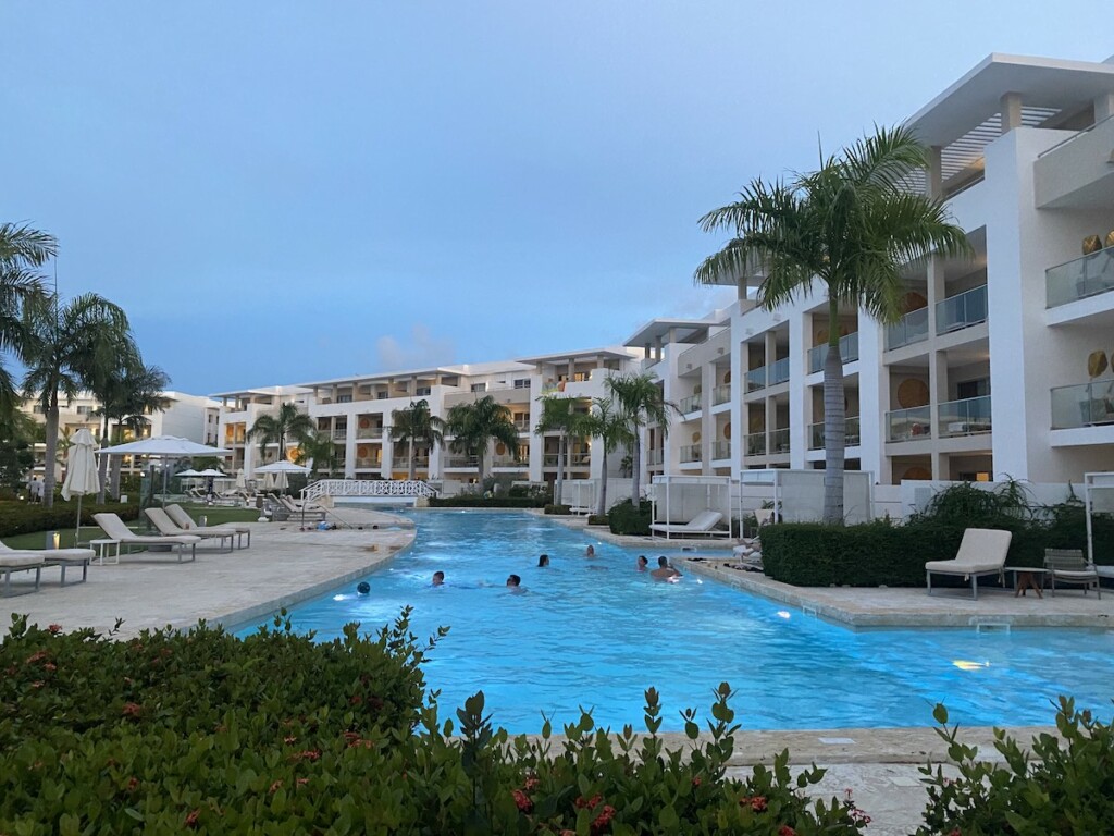 Falcon's by Melia Resort guests enjoying the swim up suite pool