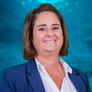 Kelly Martin headshot