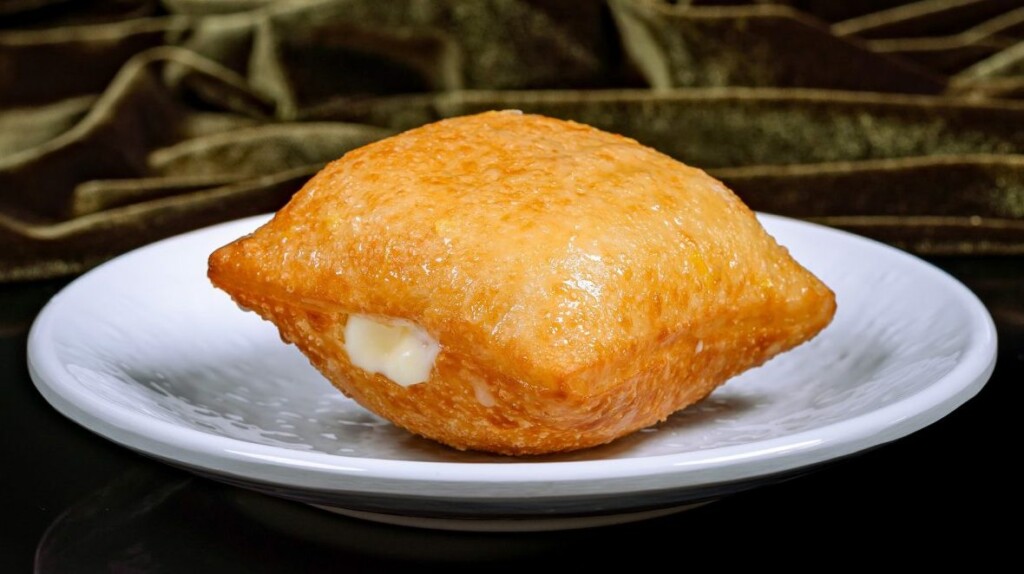 tiana's palace disneyland beignet