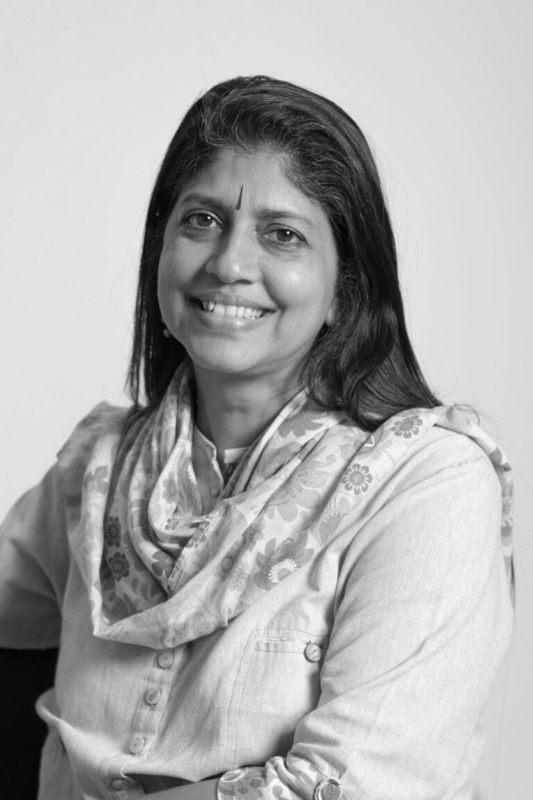 Kamini Sawhney headshot