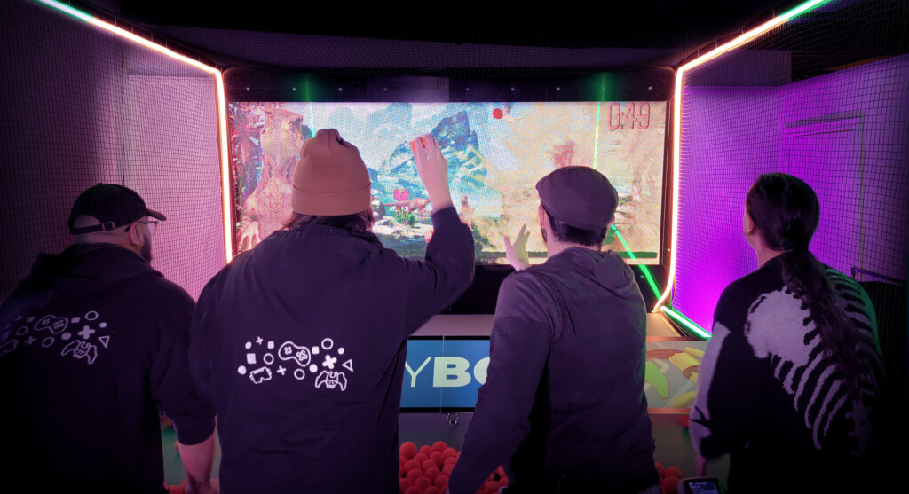 PLAYBOX 4 Players