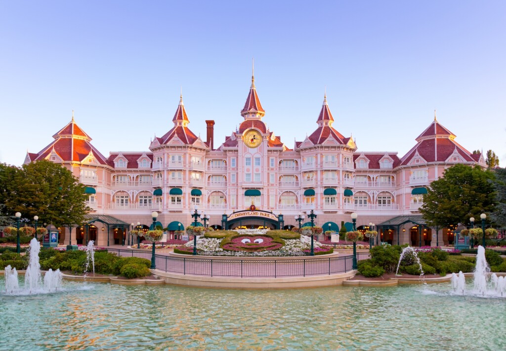 disneyland paris hotel