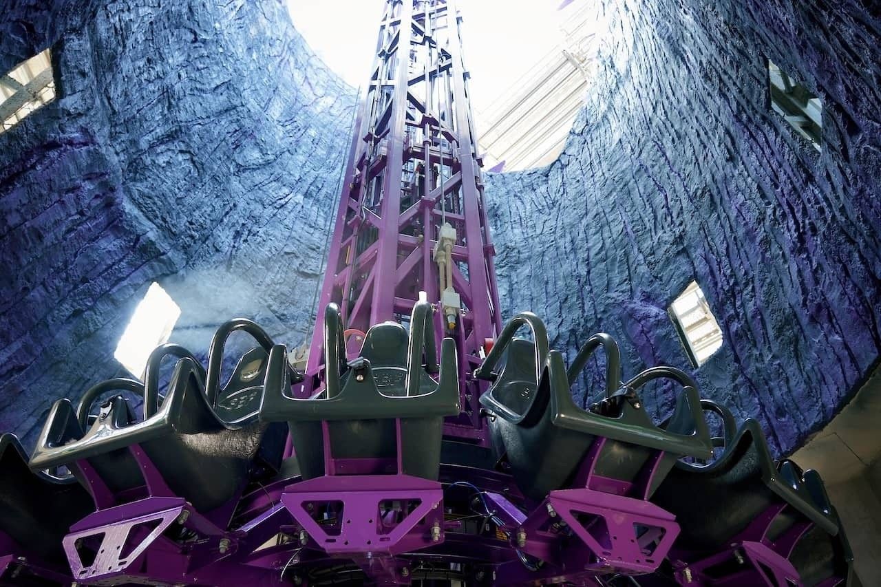 Space Drop Ride Gardaland installs new drop tower ride to open this year | blooloop