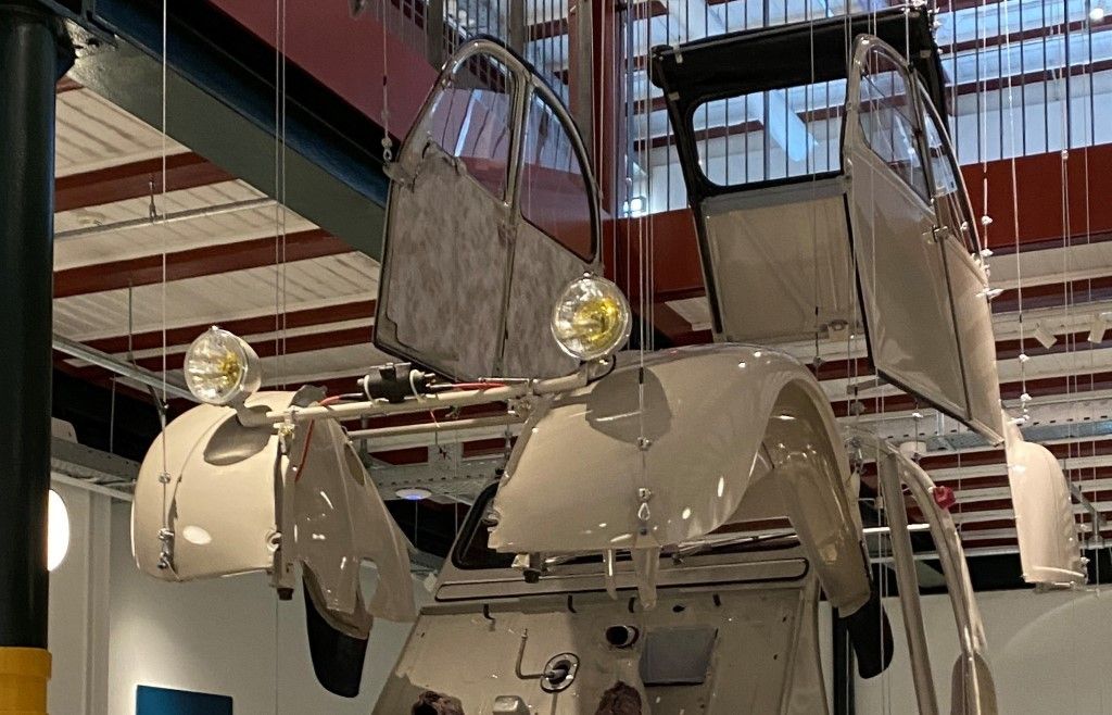 Beckhoff Automation | drives classic car installation | blooloop