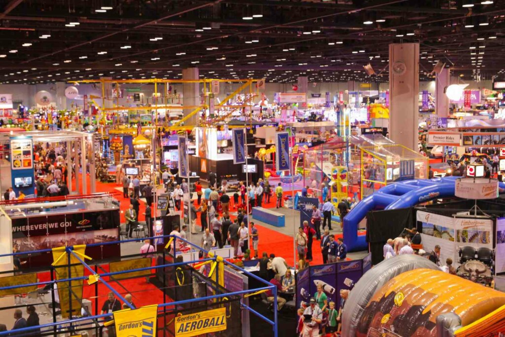 iaapa expo showfloor