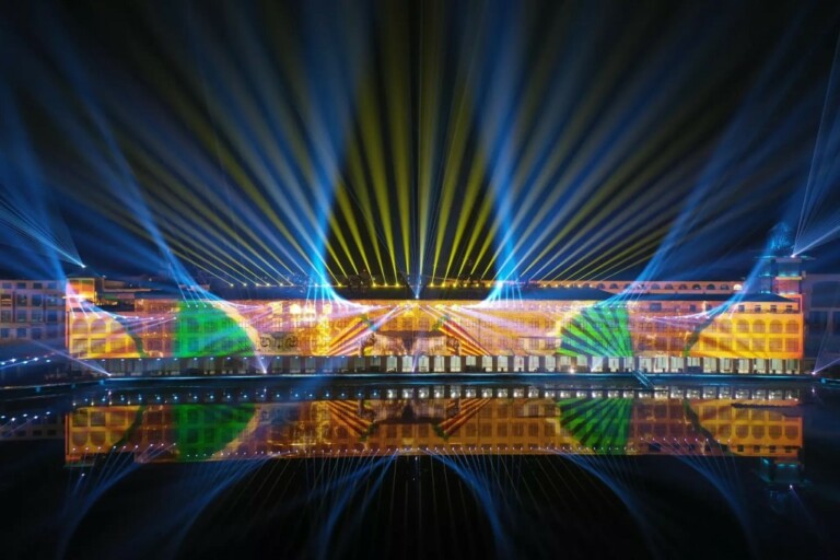 Barco supplies projectors for Spring from Taihang