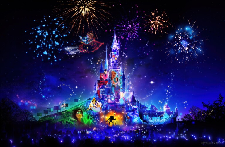 disneyland paris castle show