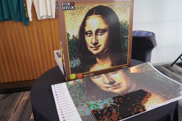 MonaLisa pix Brix