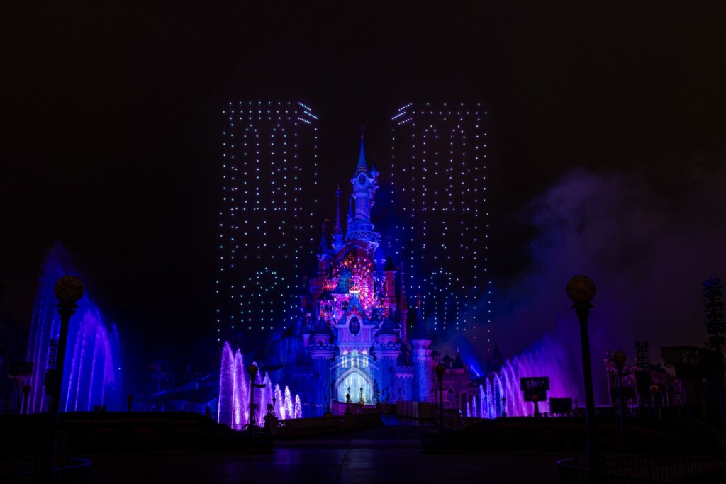 disneyland paris notre-dame show