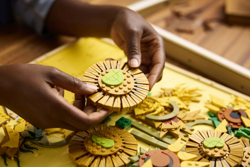 van gogh museum lego sunflowers