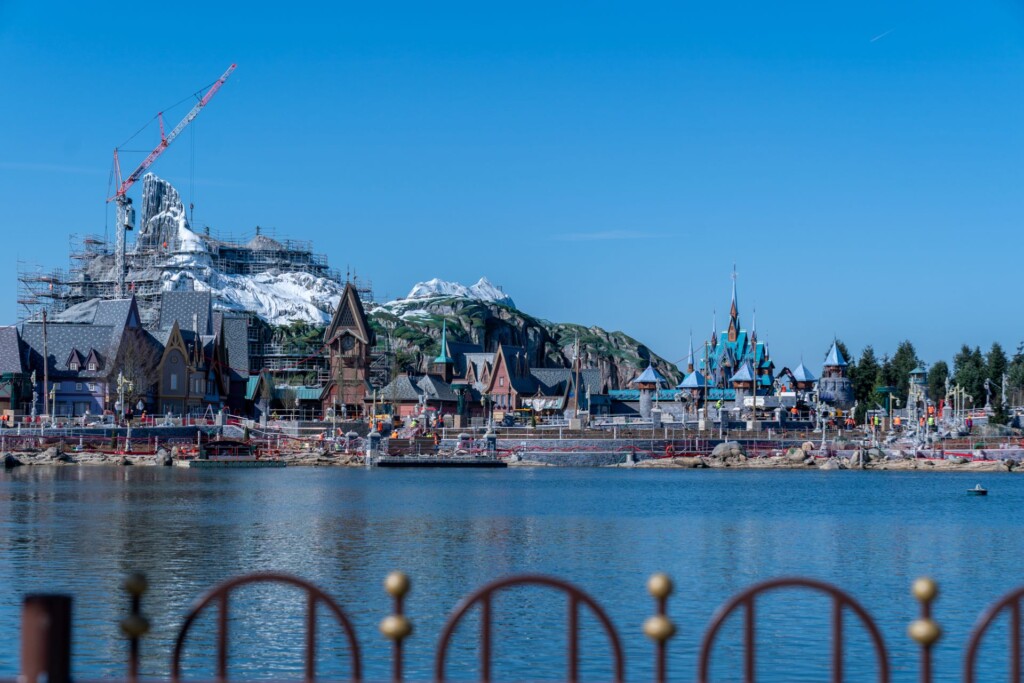 world of frozen land