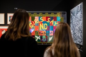 Musealia Girls say no to the bombs (1980) Peace Museum UK © Musealia