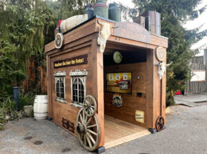 Photo Saloon Movie Park ThisPlays