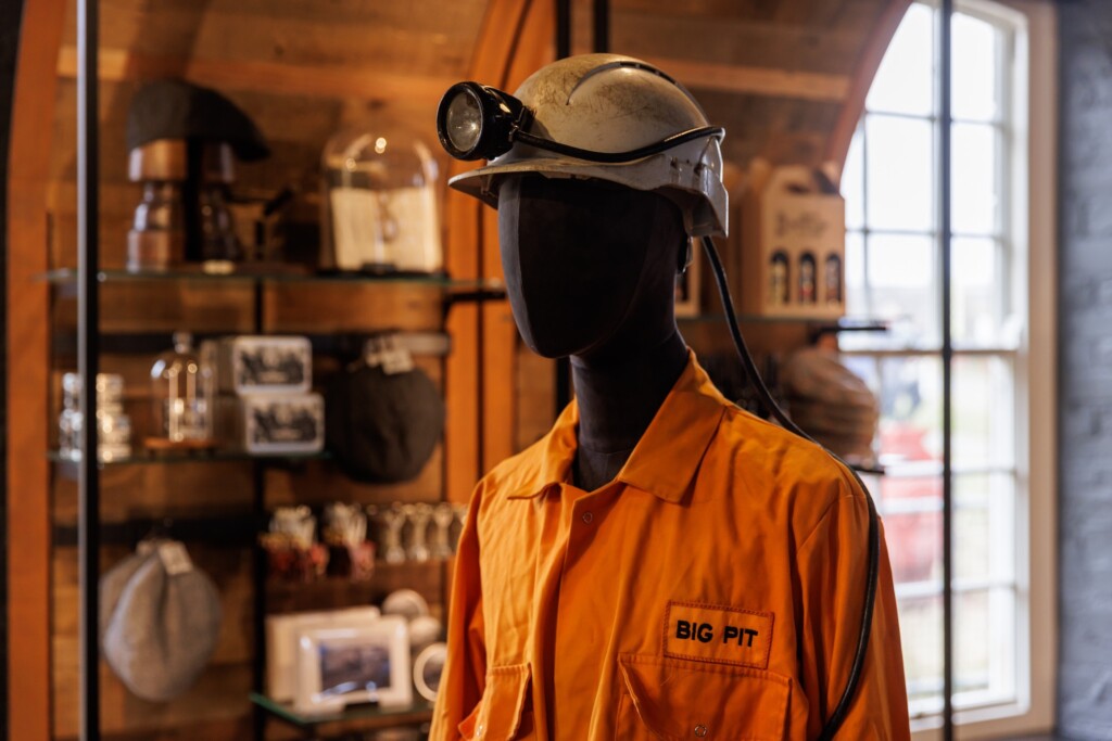 big pit new shop