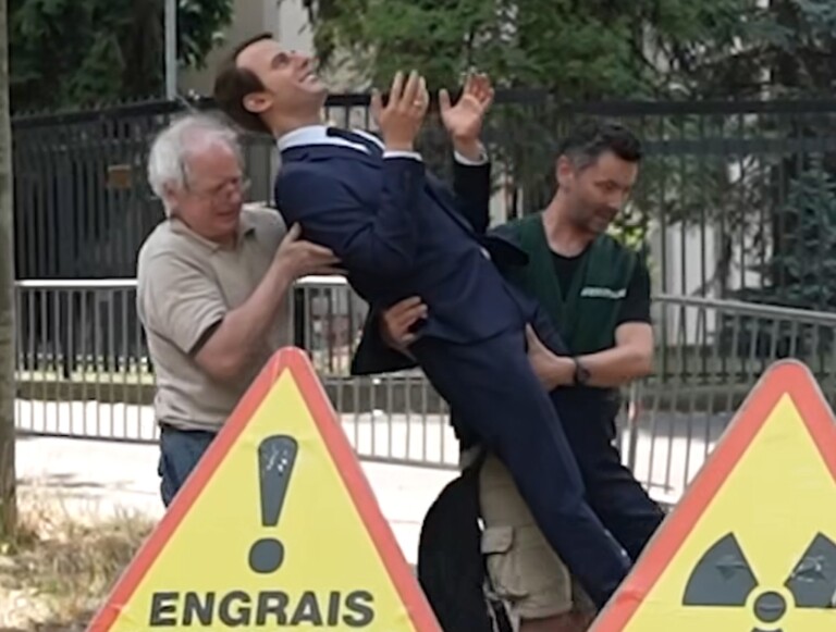 emmanuel macron waxwork