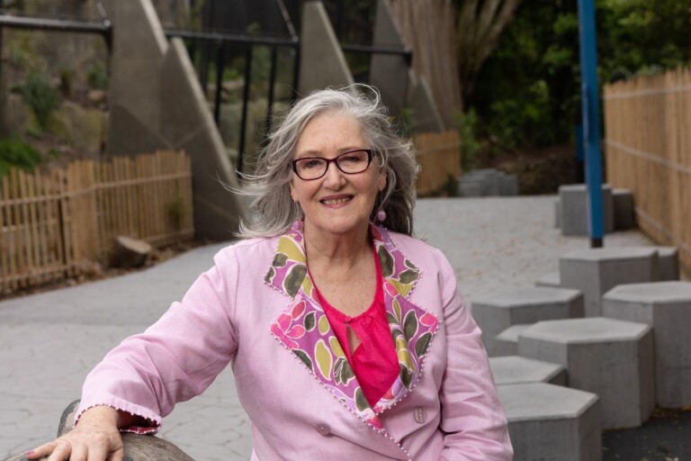 Karen Fifield headshot