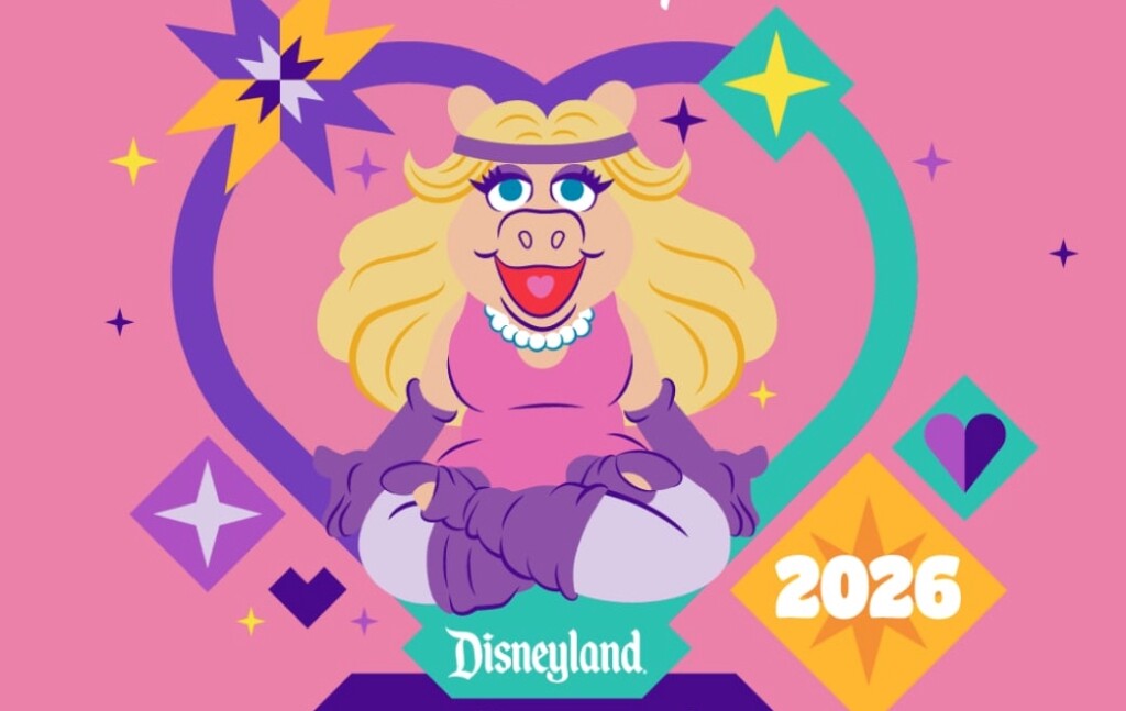 disneyland wellness yoga miss piggy